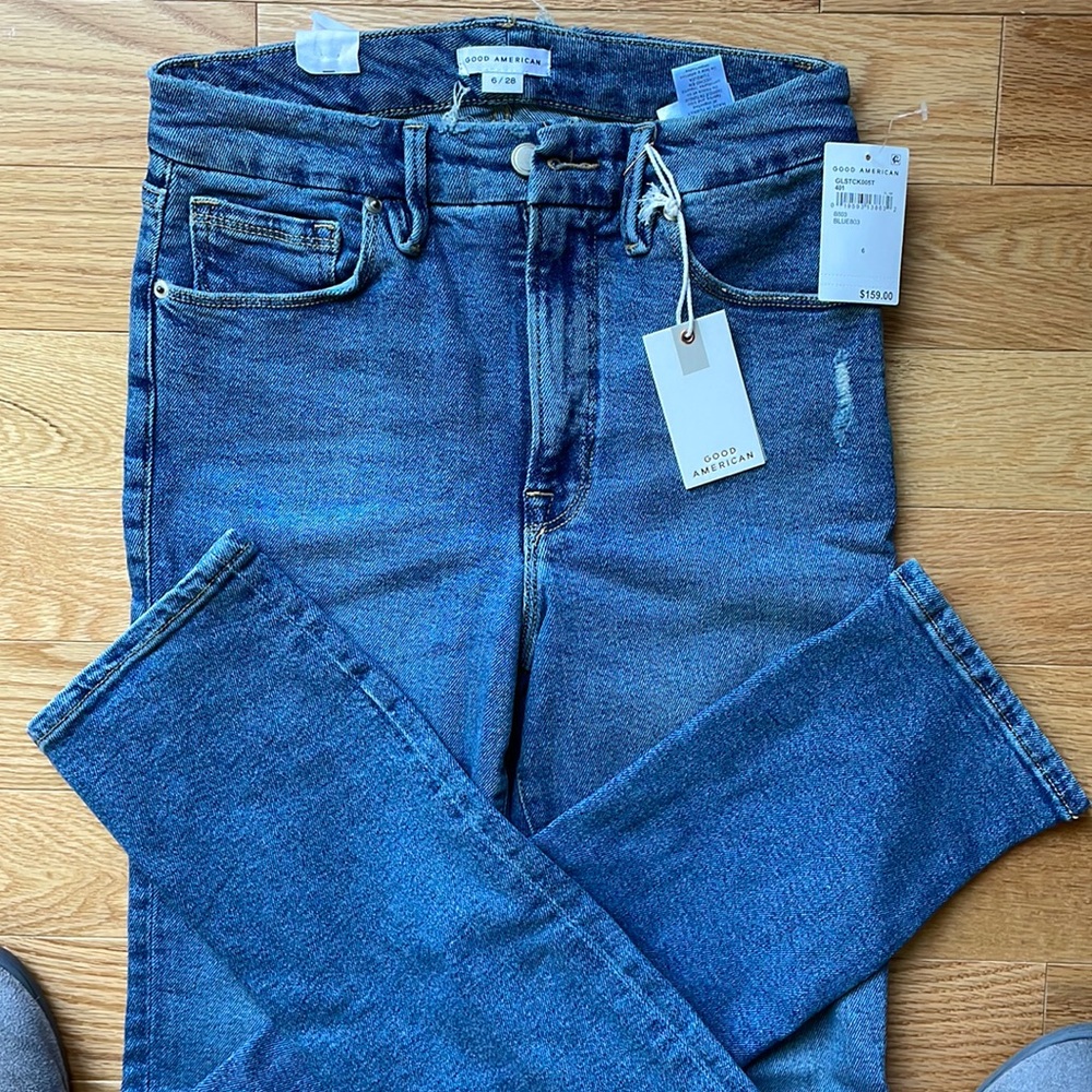 NWT size 6 Good American Good Legs straight jeans